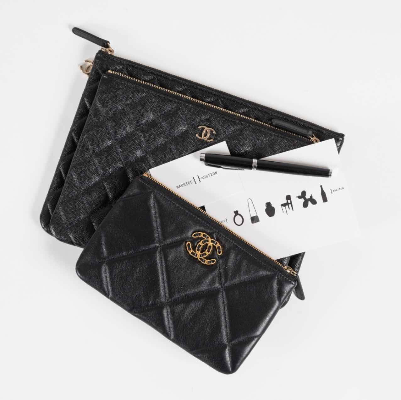 Ensemble de pochettes et porte monnaie Chanel 